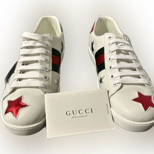 Size 8 men’s Gucci sneakers, only worn once and has been kept in box ever since.